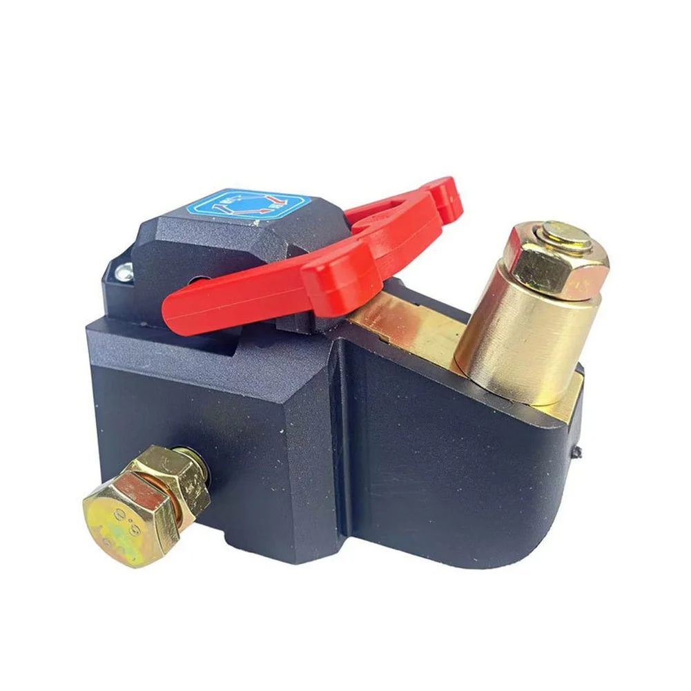 Heavy Duty Battery Disconnect Switch for 12V 24V Vehicles Pure Copper Build Suitable for Cars Trucks and Tractor Use