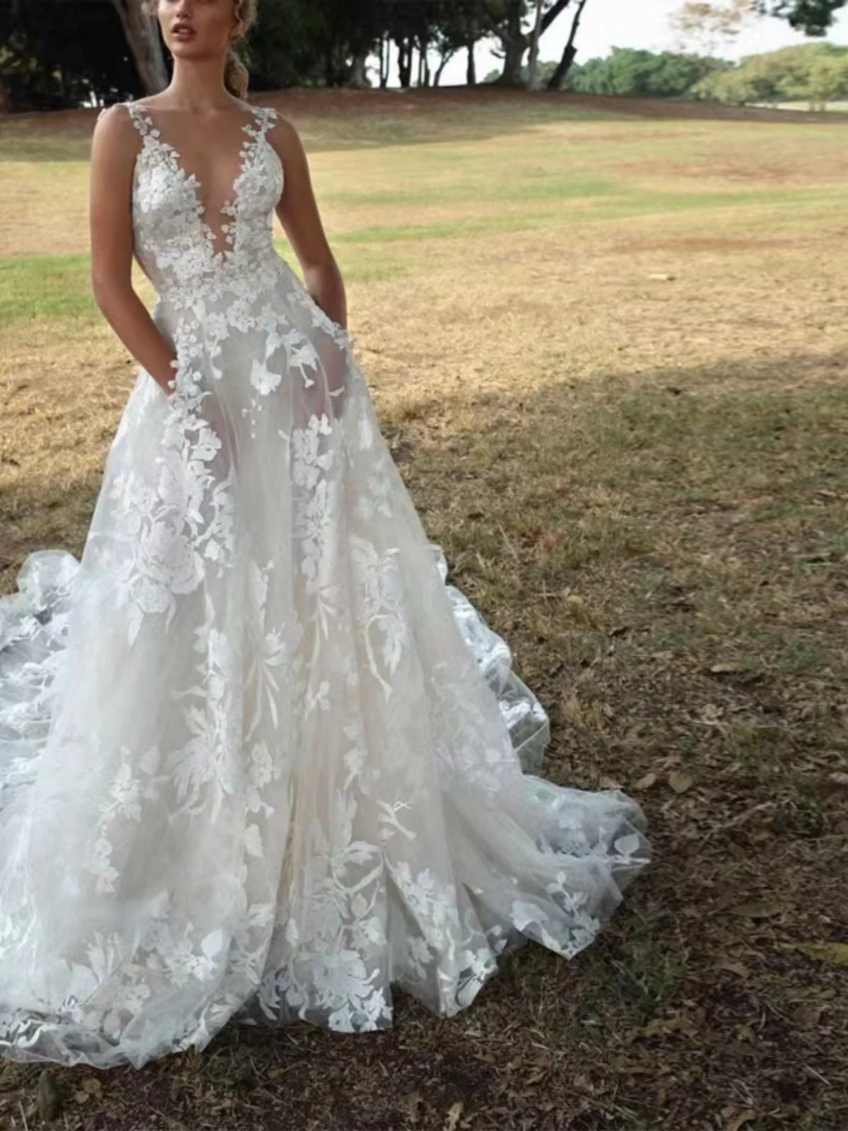 

Сексуальная облегающая пышная кружевная юбка со средней талией из полиэфирного волокна и вышивкой, цельная юбка, весна 2024, Китайское происхождение