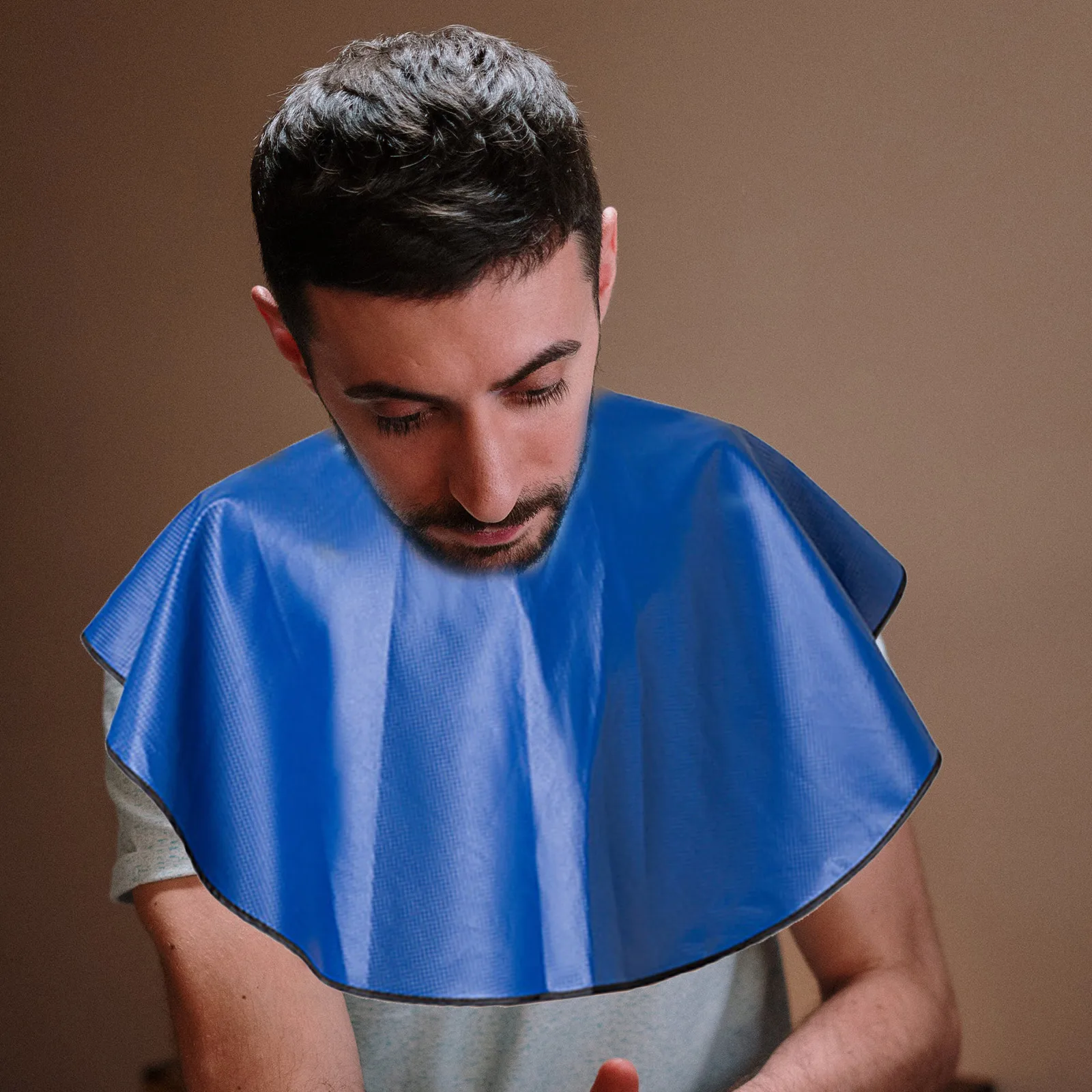 

1pc Waterproof Haircut Cape Apron for Cutting Dye Perm Unisex Design Adjustable Neck Adults Blue Lightweight Salon Home Use