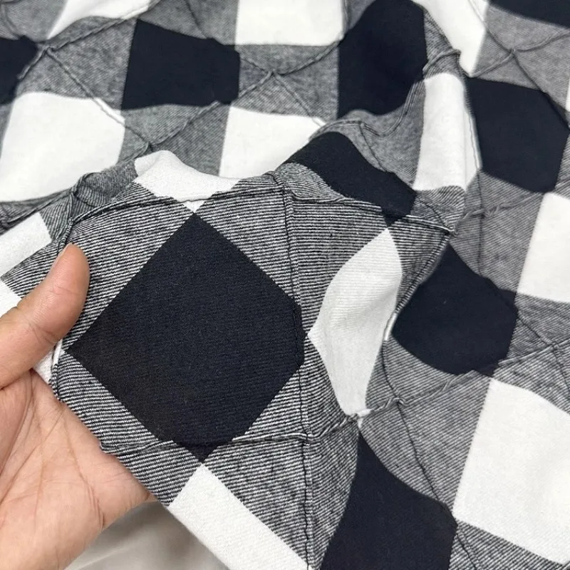 

Классическая литературная матовая текстурированная ткань с приподнятым переплетением, черно-белая саржевая жаккардовая клетчатая текстильная рубашка, материал платья