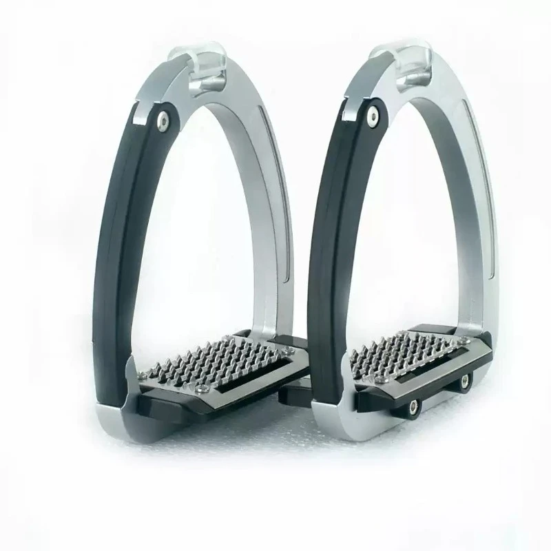 Safety Stirrups 125mm Saddle Accessories Aluminum Alloy Material Equestrian Equipment Complete Set