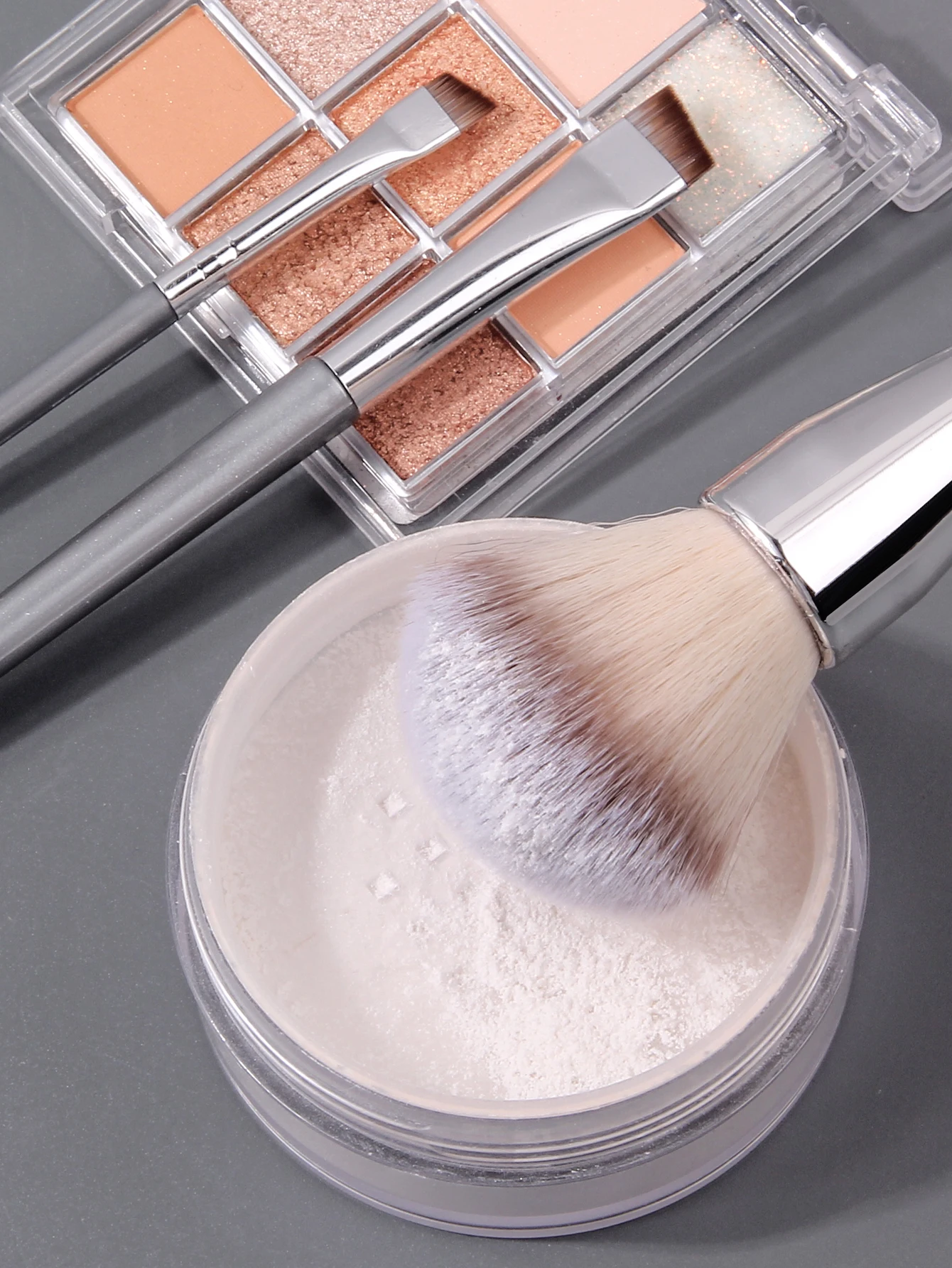 3 pçs prata mini conjunto escova em forma de flor blush escova + dois pincéis de delineador em forma de faca ultra-fino de diferentes tamanhos