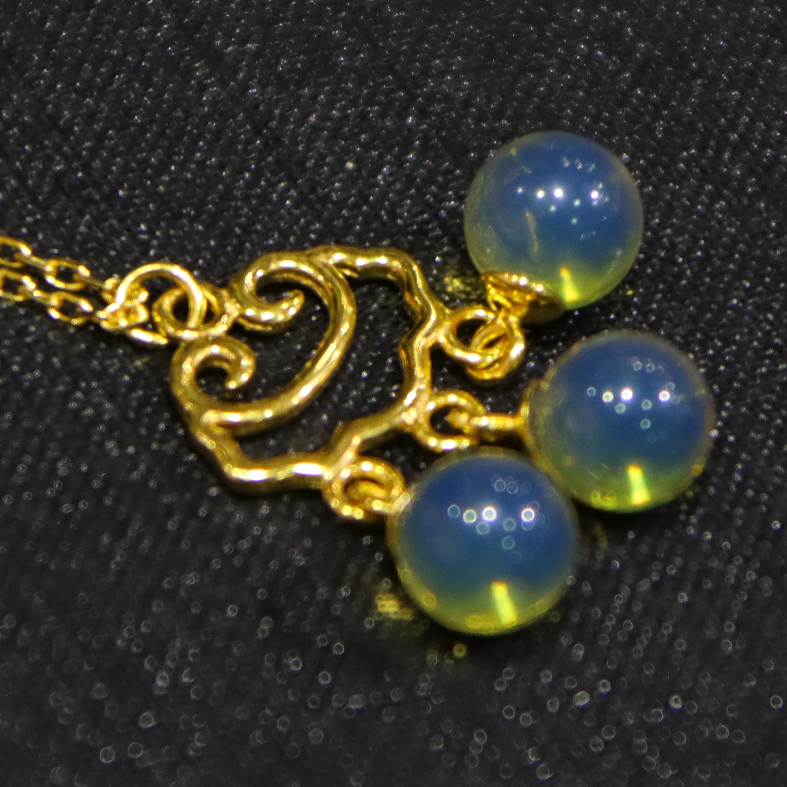 Pure Silver Inlaid Natural Mexican Blue Amber Ruyi Pendant with 5mm Bead and Sterling Silver Necklace
