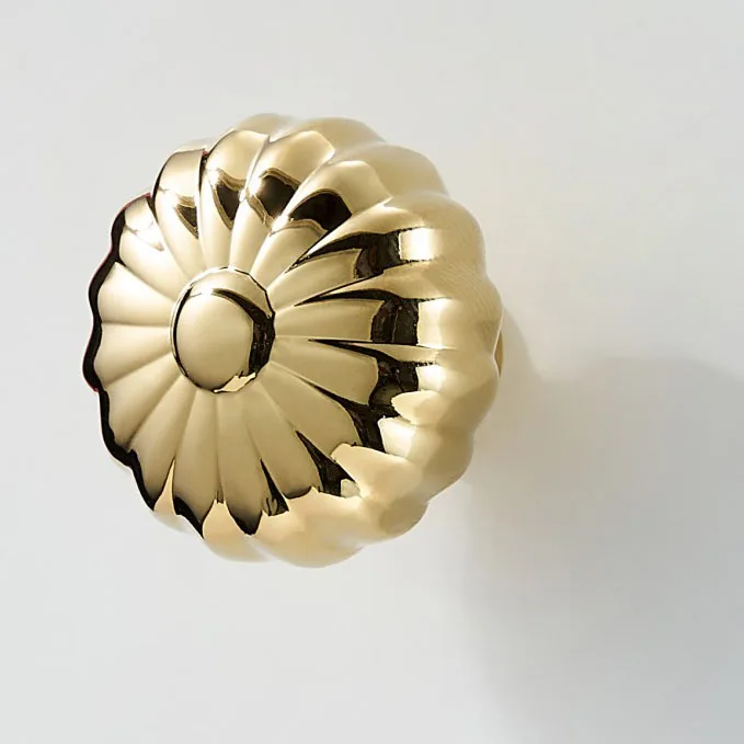 Brass Furniture Handles Modern Pumpkin Shiny PVD Gold Bright Chrome Wardrobe Dresser Cupboard Cabinet Shoe Box Knobs