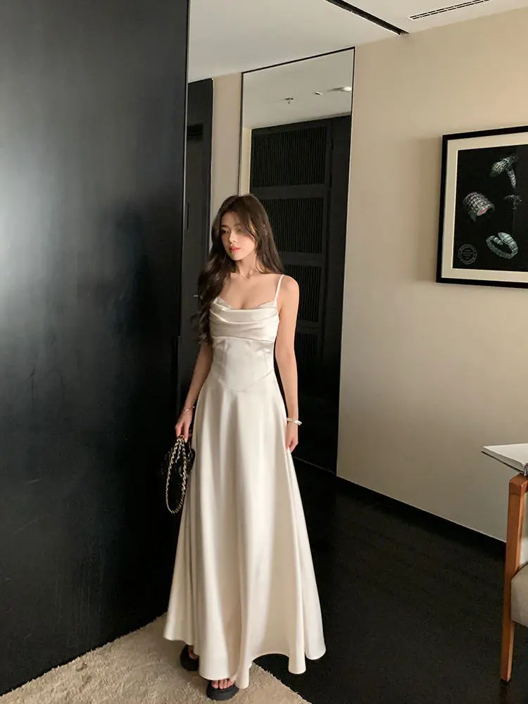 مزاجه الحمالة الصيف جديد الساتان سليم بلون فستان أنيق متعدد الاستخدامات