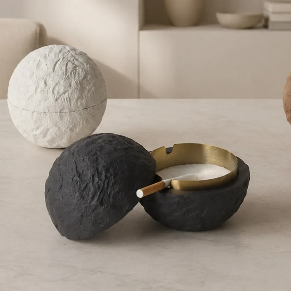 Stone Texture Spherical Ashtray with Lid Metal Inner Liner Windproof Cigarette Ash Tray Minimalist Home Desktop Bar Ornament