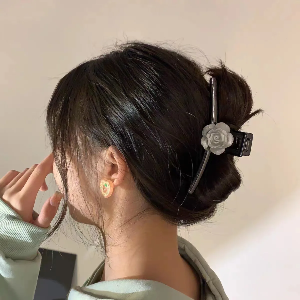 Korean Version Trend Resin Flower Duckbill Clip Campus Party Creative Hair Clip Women's Elegant and Fashionable Hair Accessories