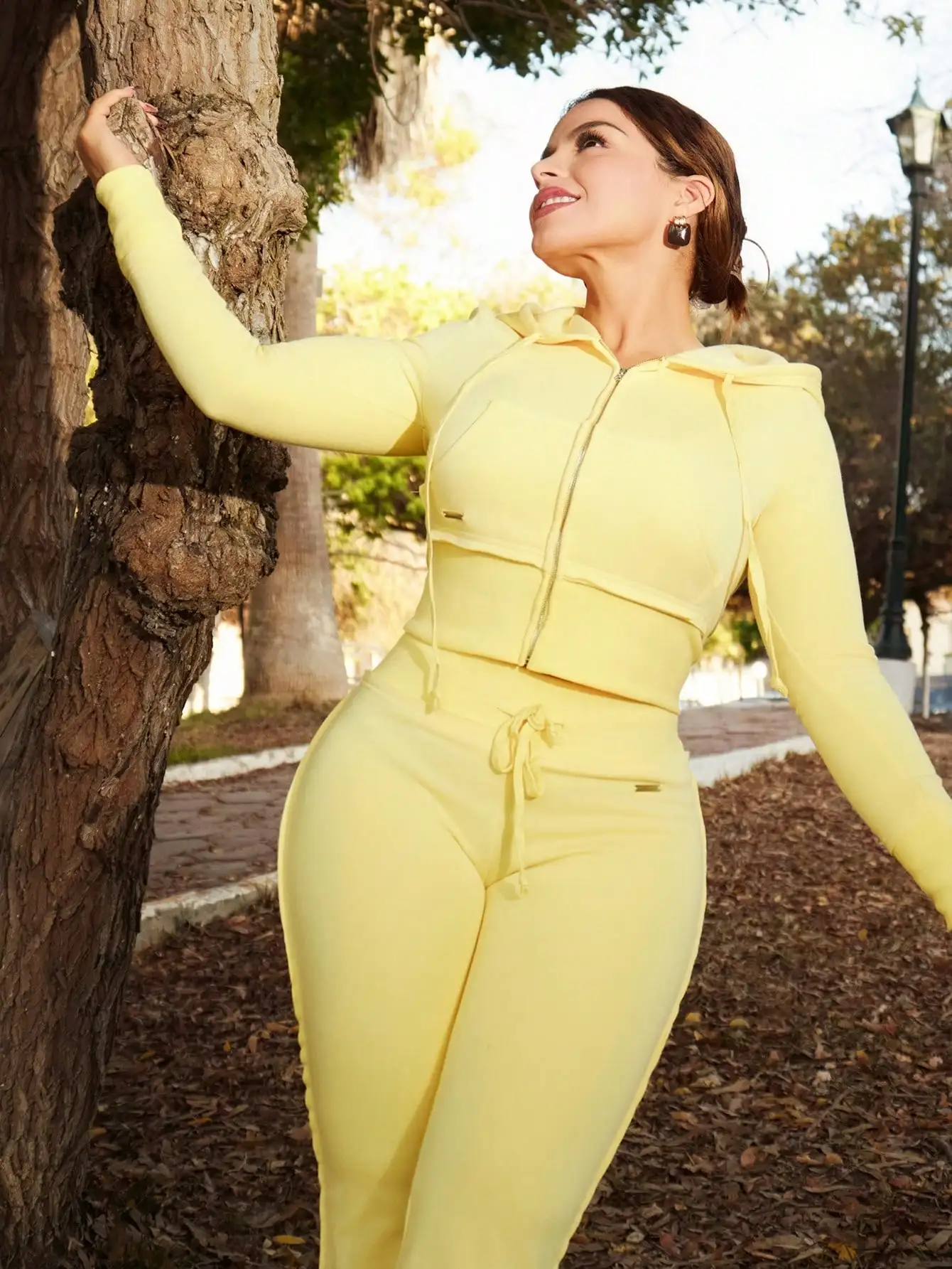 

Женский комплект из желтой толстовки на молнии и леггинсов Lupita Cardoza, повседневный осенний наряд с завязками на талии