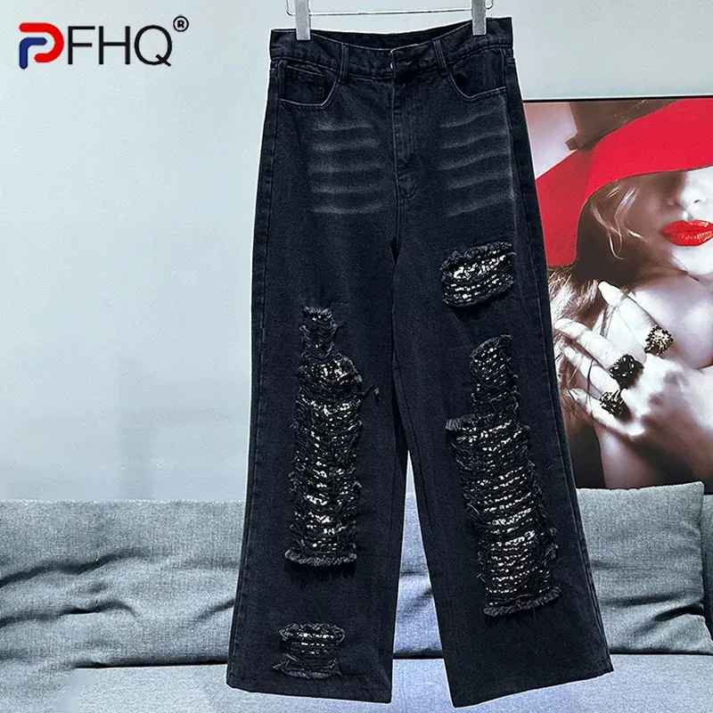 PFHQ Summer New Sequin Decorative Male Jeans Korean Perforated Worn Out Motorcycle Avant-garde Wearproof Denim Trousers 21Z4993