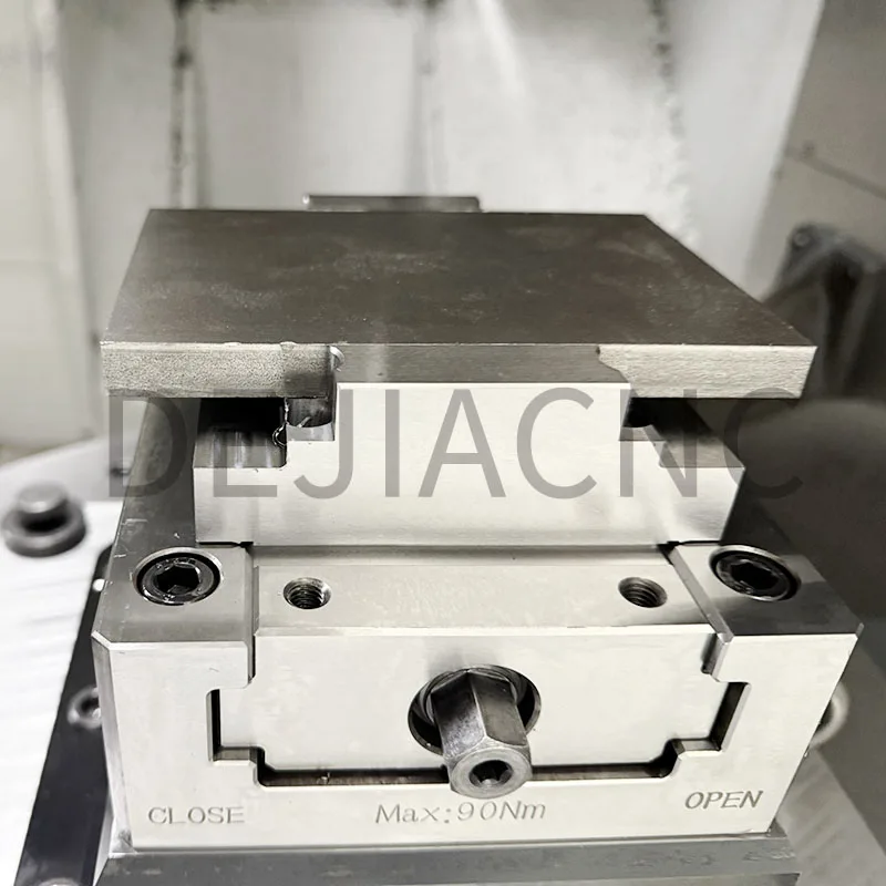 GDS78-128 Manual Drive 4th 5th Axis CNC Self-Centering Vise