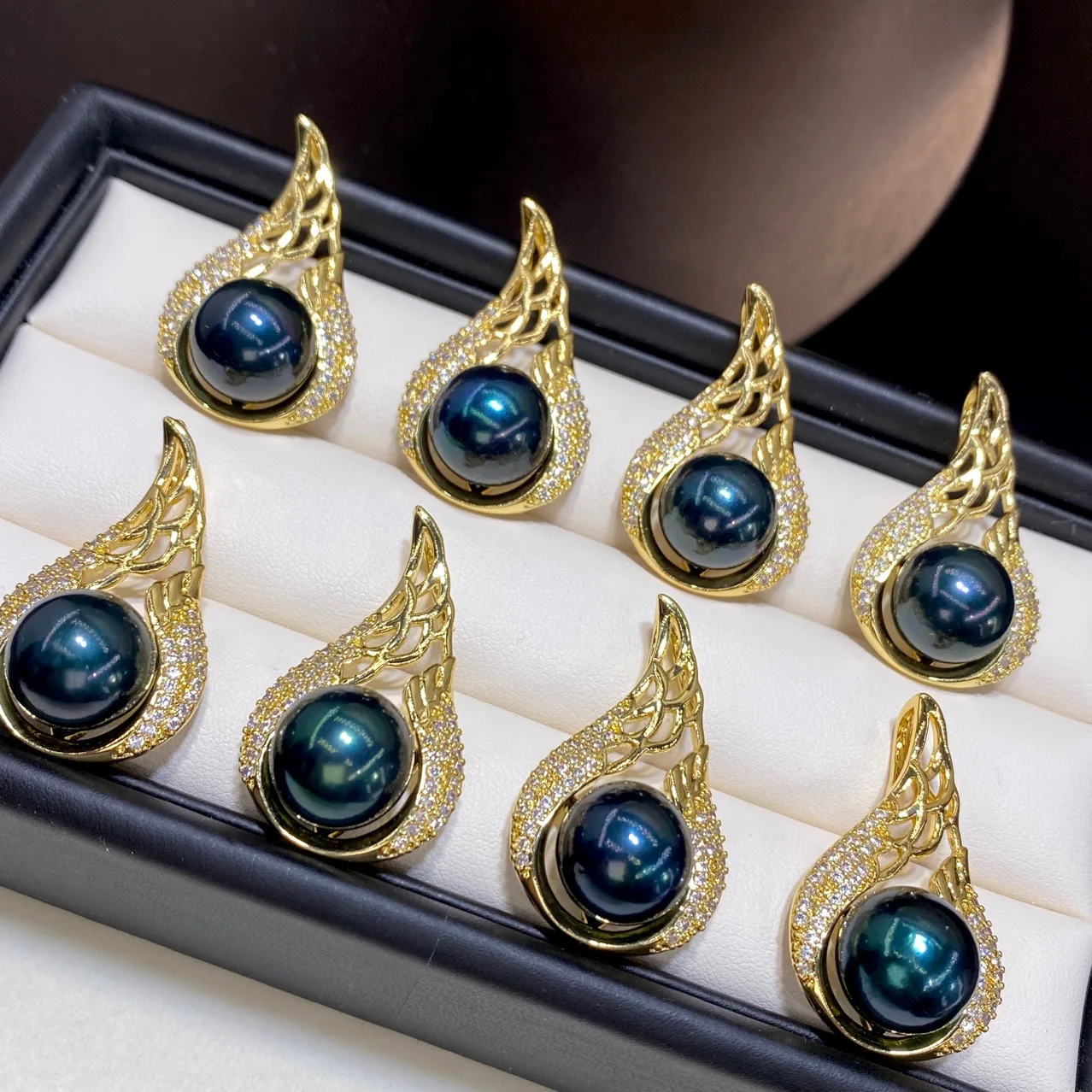 

AAAA 10-11mm 11-12mm natural tahitian black green round pearl pendant 18 inch/925s