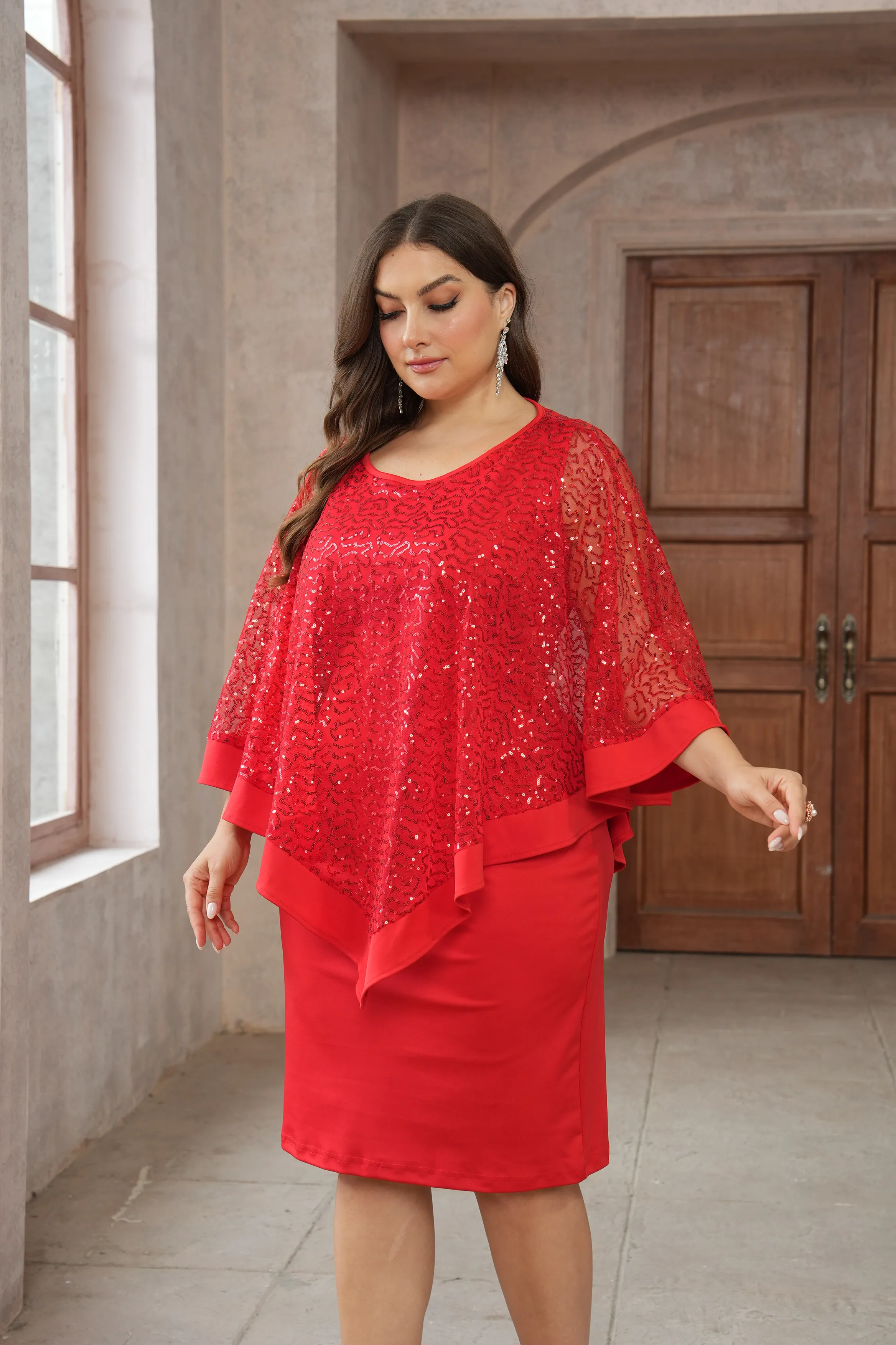 Okrągły dekolt Cape Sleeve Plus Size Sukienki damskie Wielokolorowe suknie z cekinami Przyjęcie urodzinowe Kolacja Gość weselny Suknie balowe