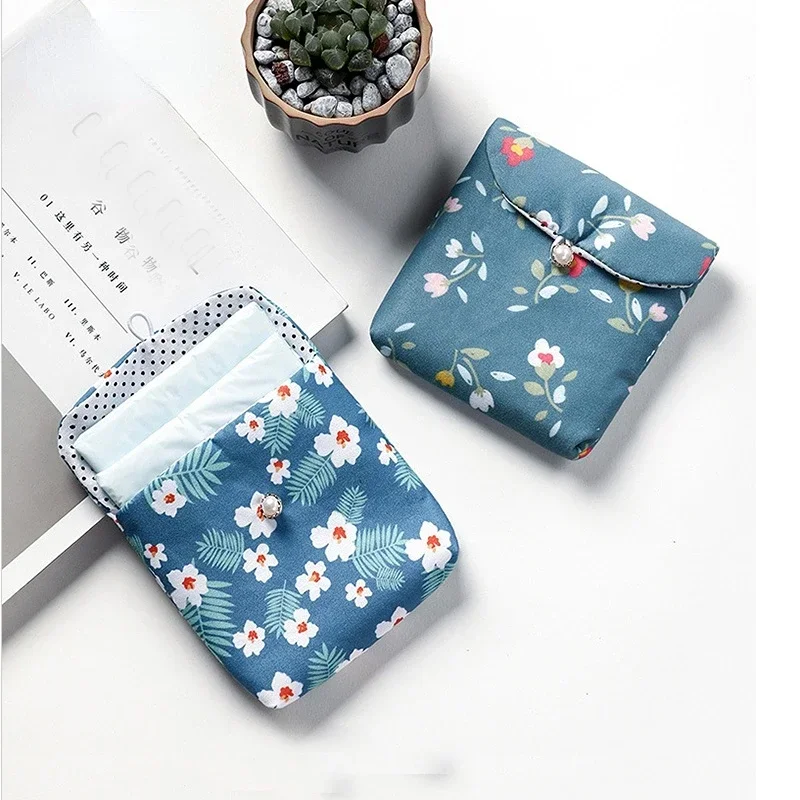 Cute Mini Small Cosmetic Bag Makeup Case Women Girl Lipstick Sanitary Napkins Pads Bag Mini Clutch Purse Coin Purse Storage Bag