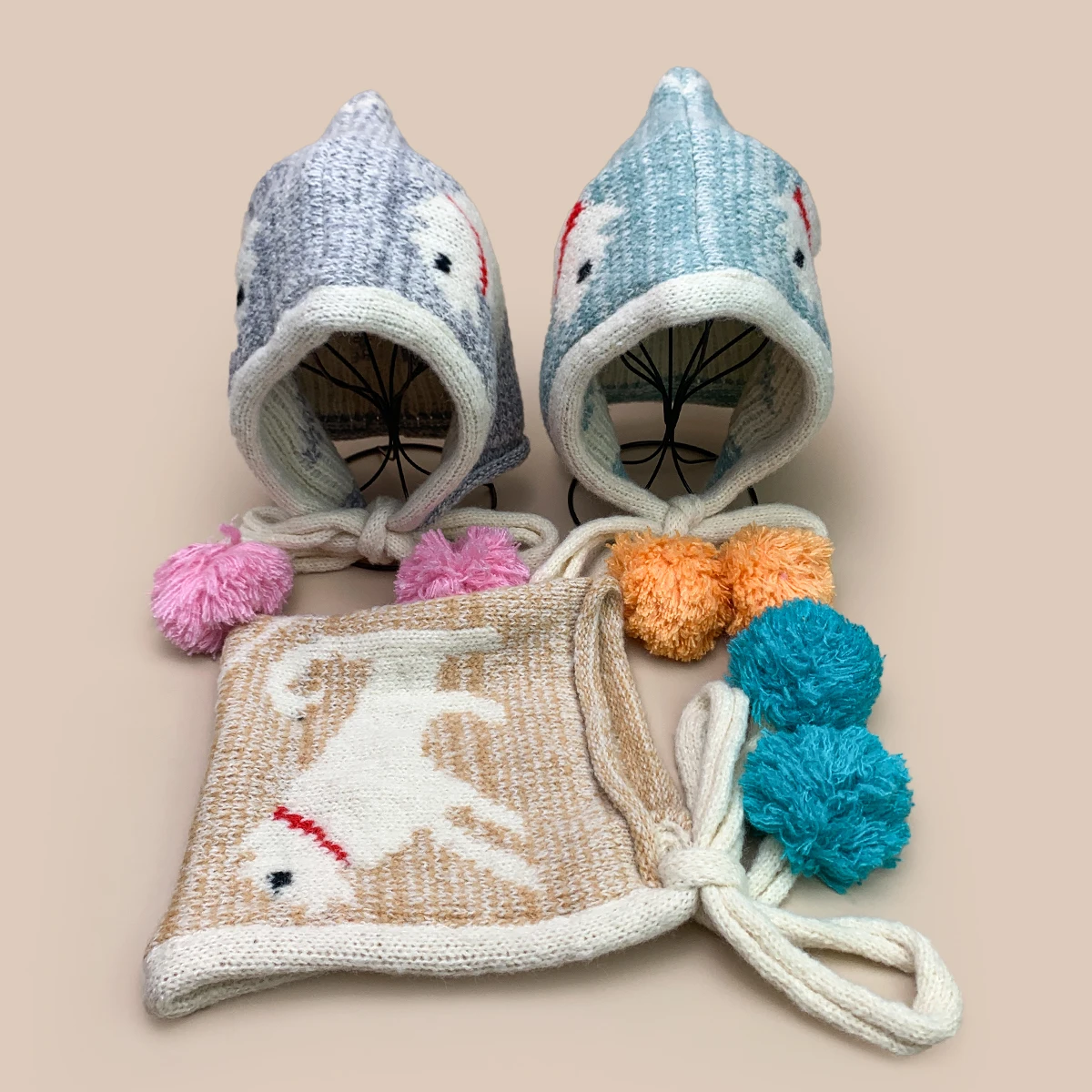 

Hook Flower Puppy Plush Hats Autumn and Winter New Women Warm Outdoor Sunshade Hairy Ball Rope Fashion Versatile Balaclava Caps