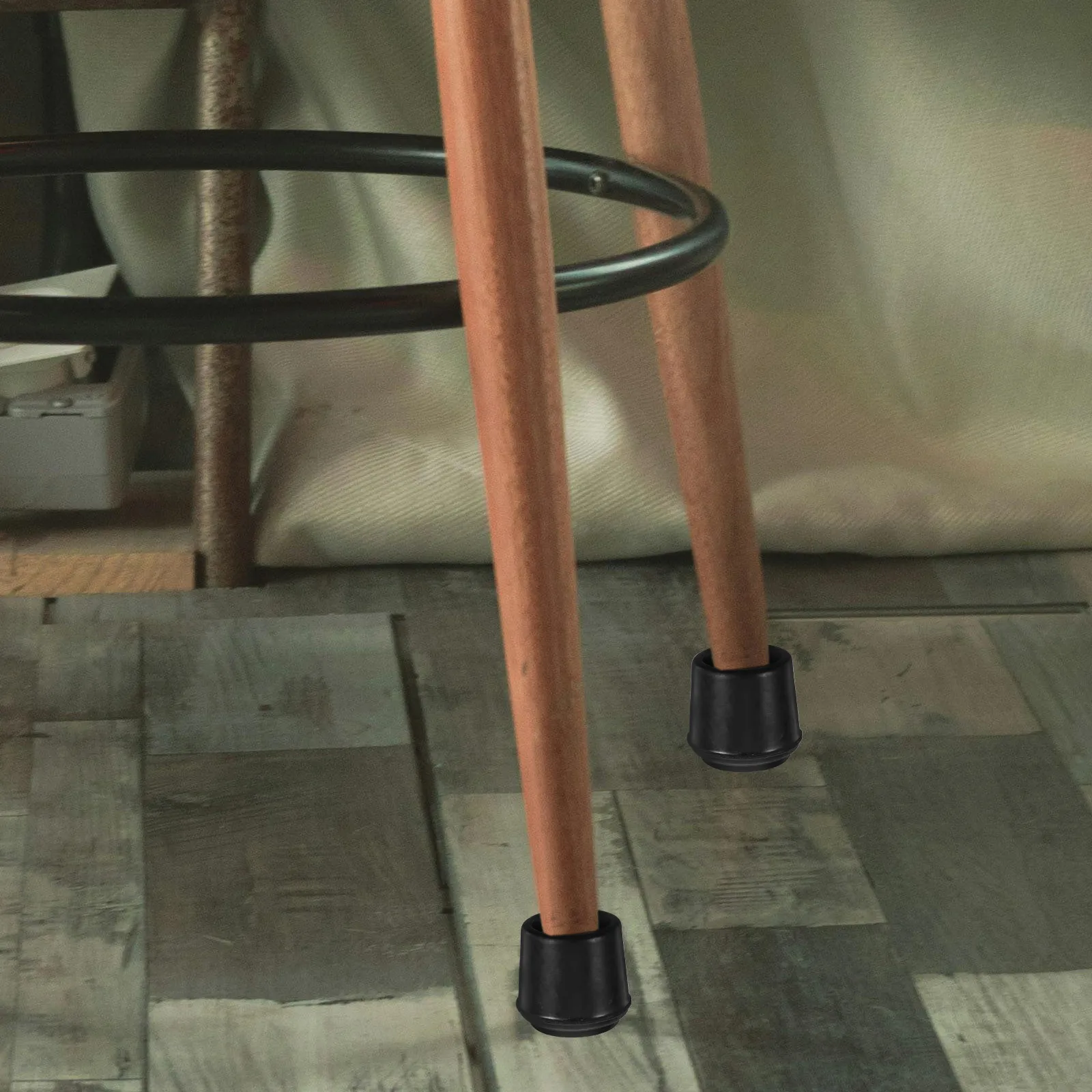 

4Pcs Furniture Chair Leg Protectors Rubber Caps Antislip Design Indoor Outdoor Use Floor Protection Rubber Caps for Chair Legs