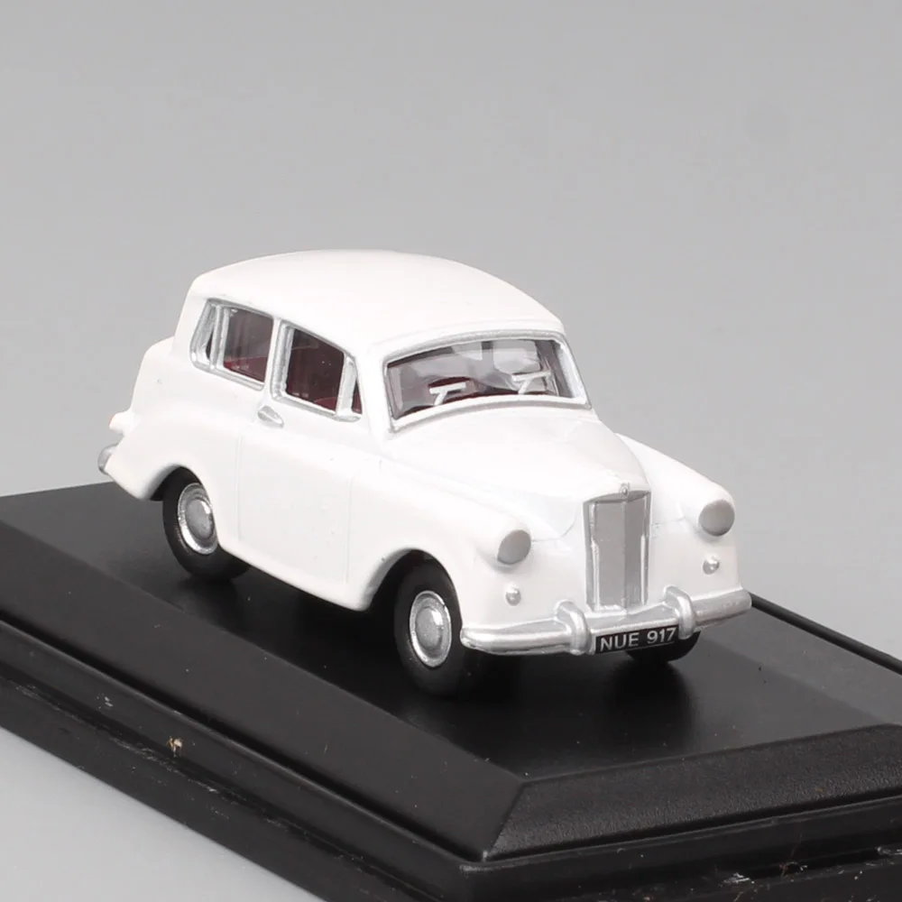 Oxford 1/76 Scale OO Gauge Triumph MayFlower 76TM001 Diecast Car Model Toy Vehicles Acrylic Box White Collectible Childrens Gift