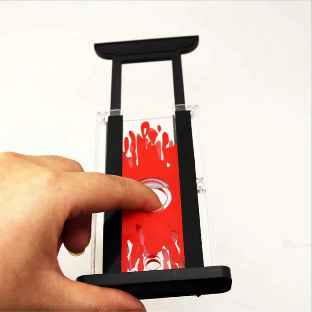 1Pcs New Magic Trick Toy Props Tricks Toy Kids Finger Cutter Chopper Guillotine Magic Finger Hay Cutter Tool Magic Supplies