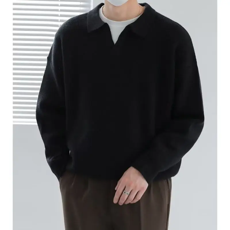 เสื้อโปโลคอสูงถักแบบแนวตั้ง ผ้าทอแบบสบายๆ เสื้อสเวตเตอร์สวมหัวลำลองสำหรับผู้ชาย ฤดูใบไม้ร่วงและฤดูหนาว ปกเสื้อแบบปกเชิ้ต ผ้าเนื้อนุ่ม อุ่นสบาย
