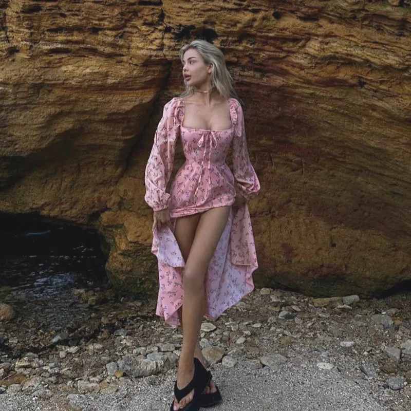 YL25263 Abito lungo da ragazza calda con scollo quadrato stampato e spacco sexy floreale stile vacanza francese