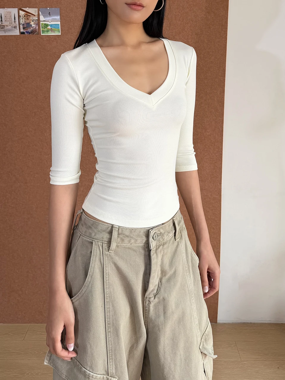 Spring Summer New Style Simple Elegance Casual Cotton Heart Collar Slimming mid Sleeve T-Shirt Women's Fashion Basic Fit T-Shirt