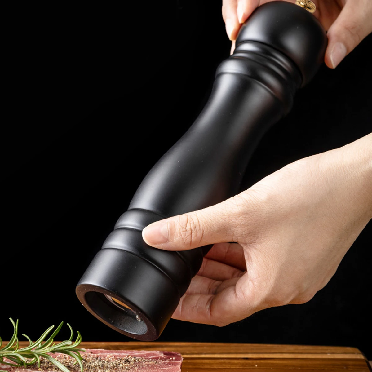 1PC/2PCS/3PCS/Black PU Lacquered Pepper Grinder Rose Sea Salt Grinder Black Pepper Grinder Seasoning Bottle Base
