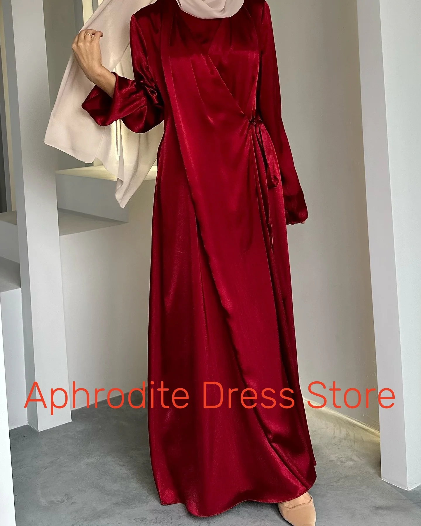 Abiti da sera in raso personalizzati di alta qualità Abito da cocktail formale con maniche lunghe girocollo Occasio speciale su misura