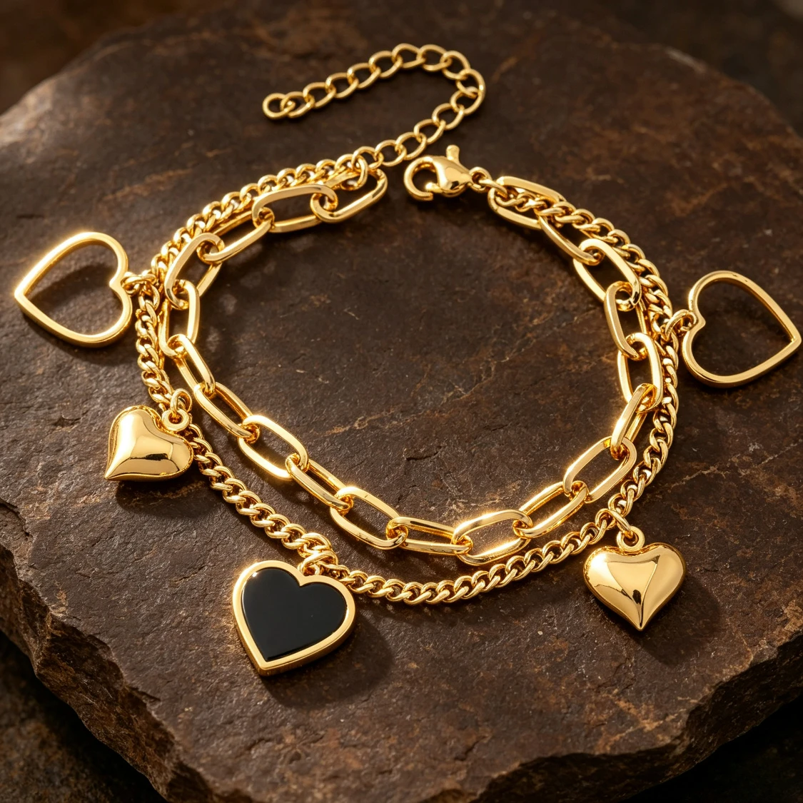 Edelstahl-Armband mit Drehmuster für Damen, Trendiges 18K Vergoldetes Handgelenk-Schmuckstück, Wasserdicht, Geschenk für Partys – Detail 4