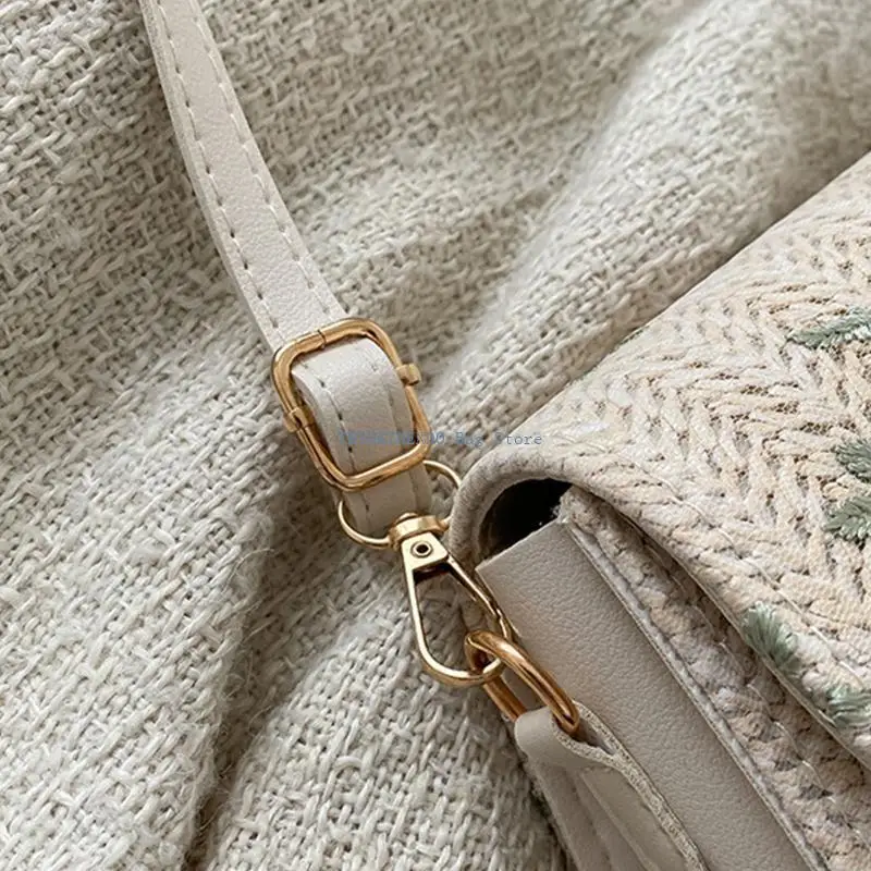 

340D Floral Lace Crossbody Bag Summer Straw Saddle Bag Bag for Working