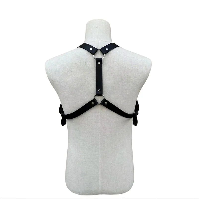 Fetish Gay Faux Leather pettorina da uomo regolabile BDSM cinghie per imbracatura per il corpo Lingerie cinture per pettorina sessuale con catena