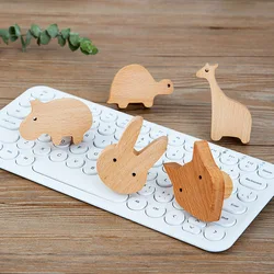 Cute Animal Wooden Door Back Gancho, Suporte de roupa, Parede de madeira de faia pendurada, Casaco Chaveiro com Cola Adesiva
