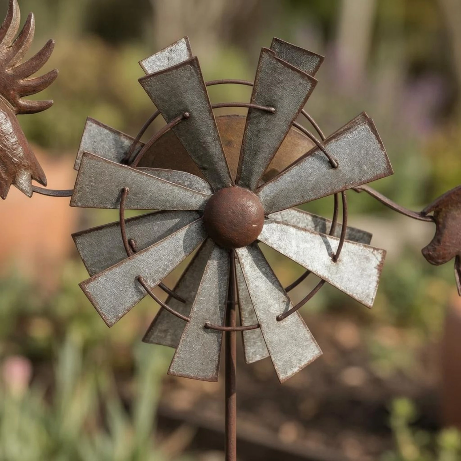 Rustic Rooster Whirligig Stake Double-Sided Rooster Yard Stake Wind-Driven Outdoor Decor Tall Weather-Resistant for Flowerpot