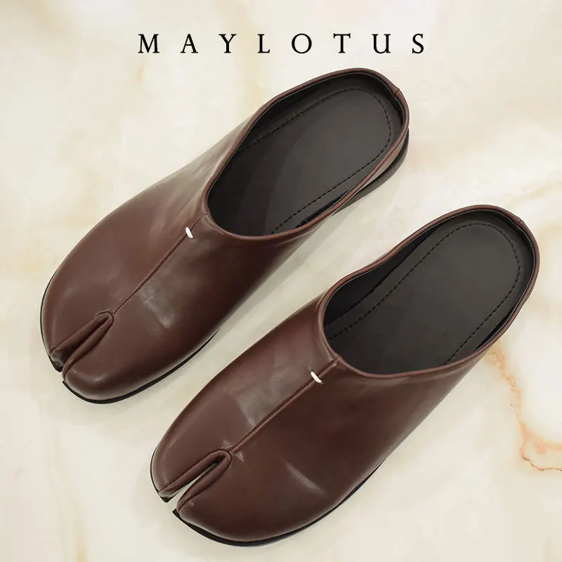 Novelty Split Toe Shoes Woman Ninja Tabi Slippers Leather Slides Comfy Mules Femmes Clog Sandals Pettitoes  Slippers Women