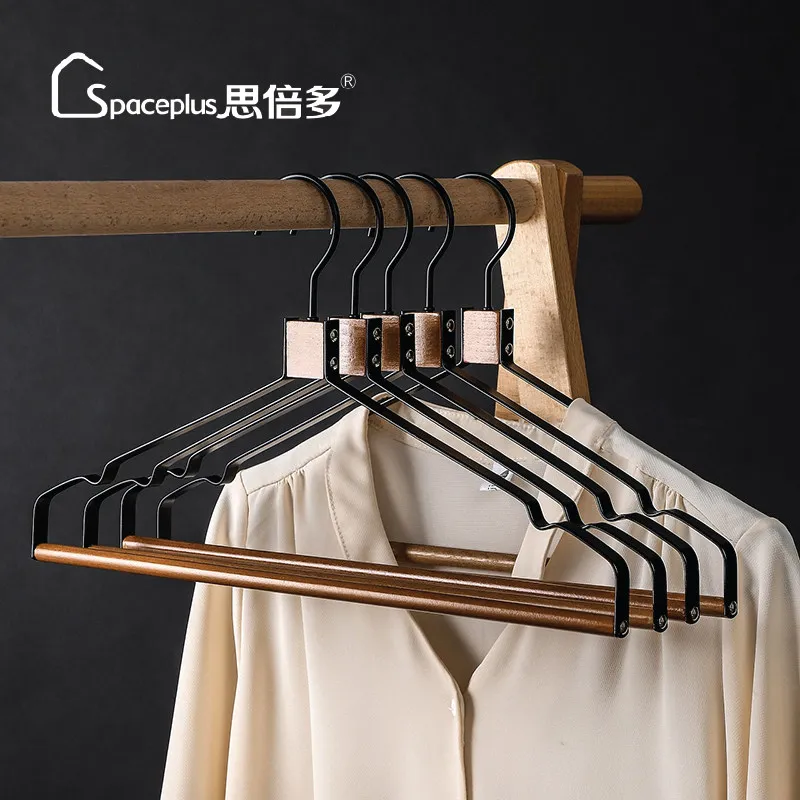 Nordic Style Beech Household Solid Wood Hanger round Hook Log Thick Wardrobe Hanger Affordable Luxury Fashion Clothing Store
