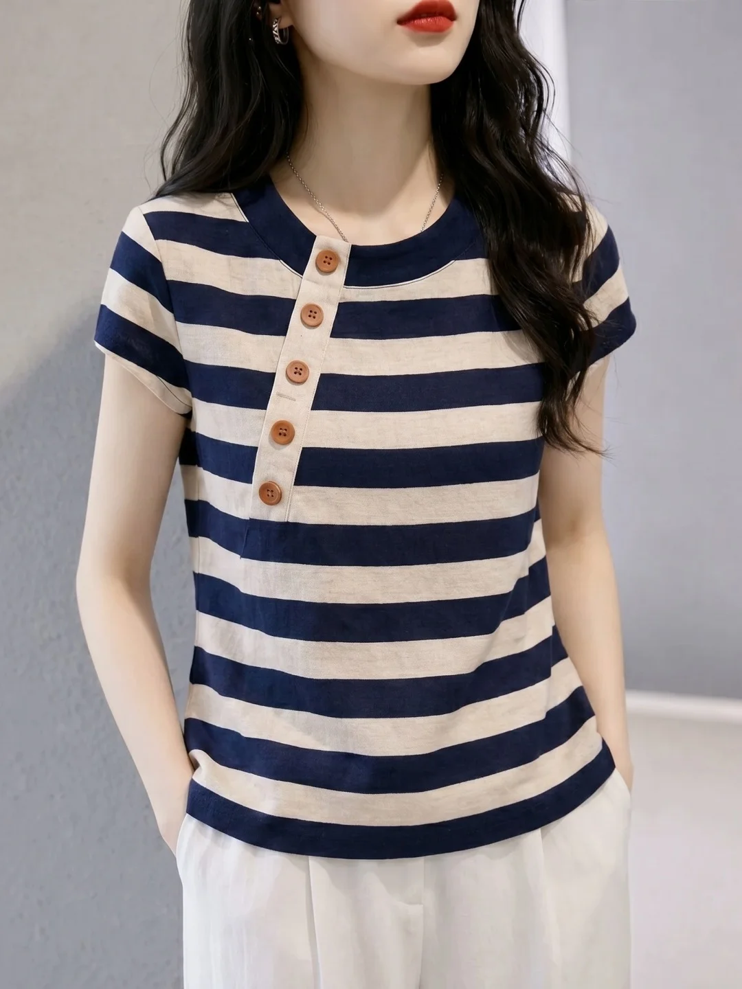 Summer 2026 Unique Short Sleeve T-Shirt Striped Color Block Versatile Korean Style Commute Straight Cut Basic round Neck Top