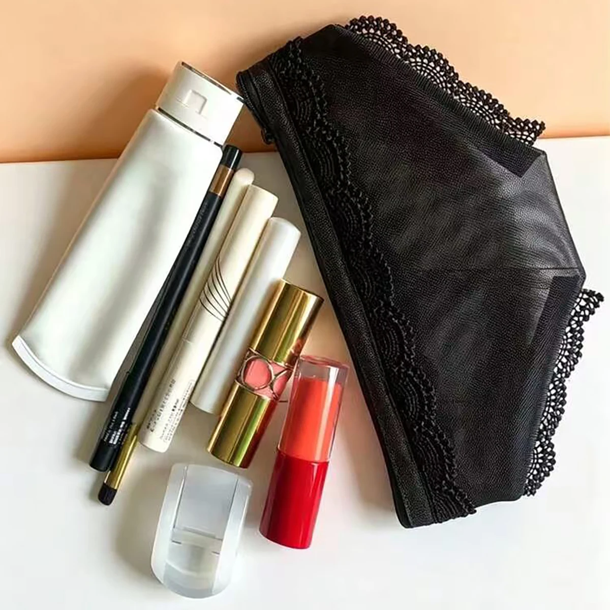 Lip Balm - 2 neceseres de malla con encaje: