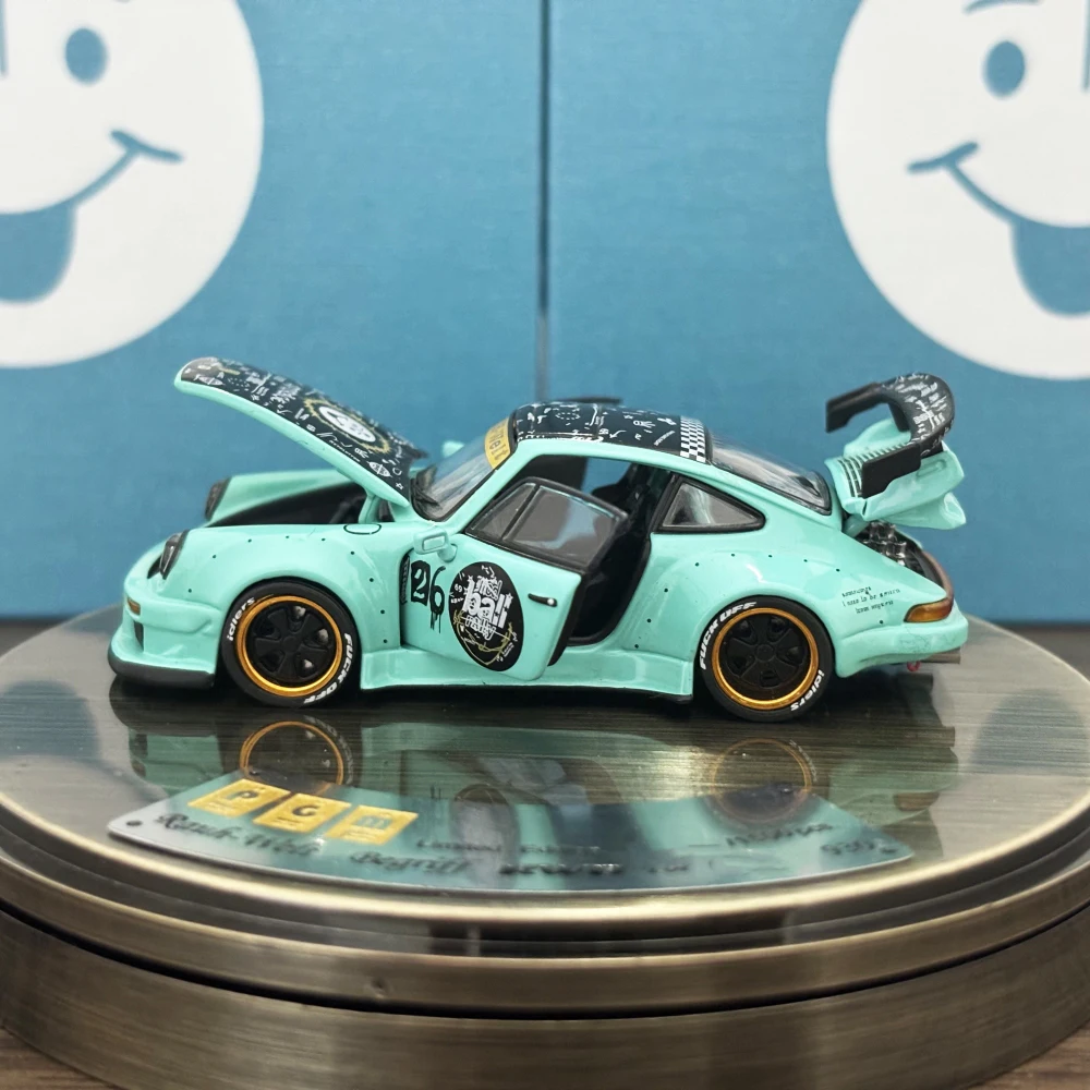 1:64 RWB930 Tiffany Blue Alloy, полностью открытая миниатюрная модель автомобиля из сплава, украшение для взрослых, игрушка для мальчика, детский праздничный подарок на день рождения