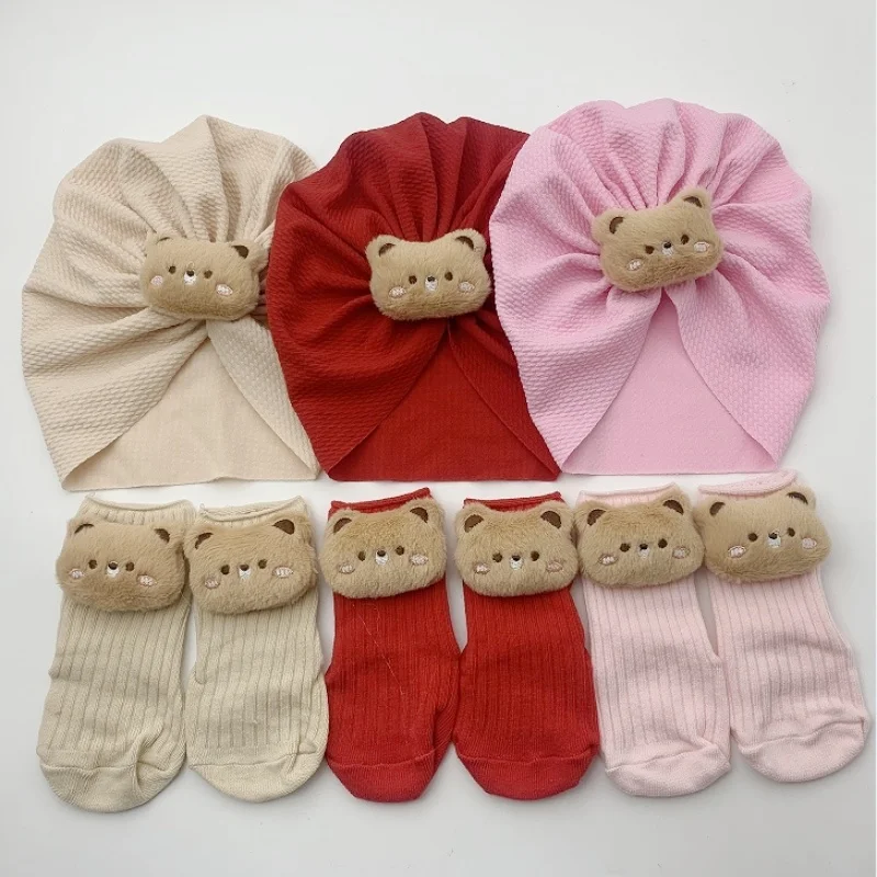 

Baby Girl Cute Hat Set Elegant Sweet Cartoon Bear Soft Turban Hat with Socks