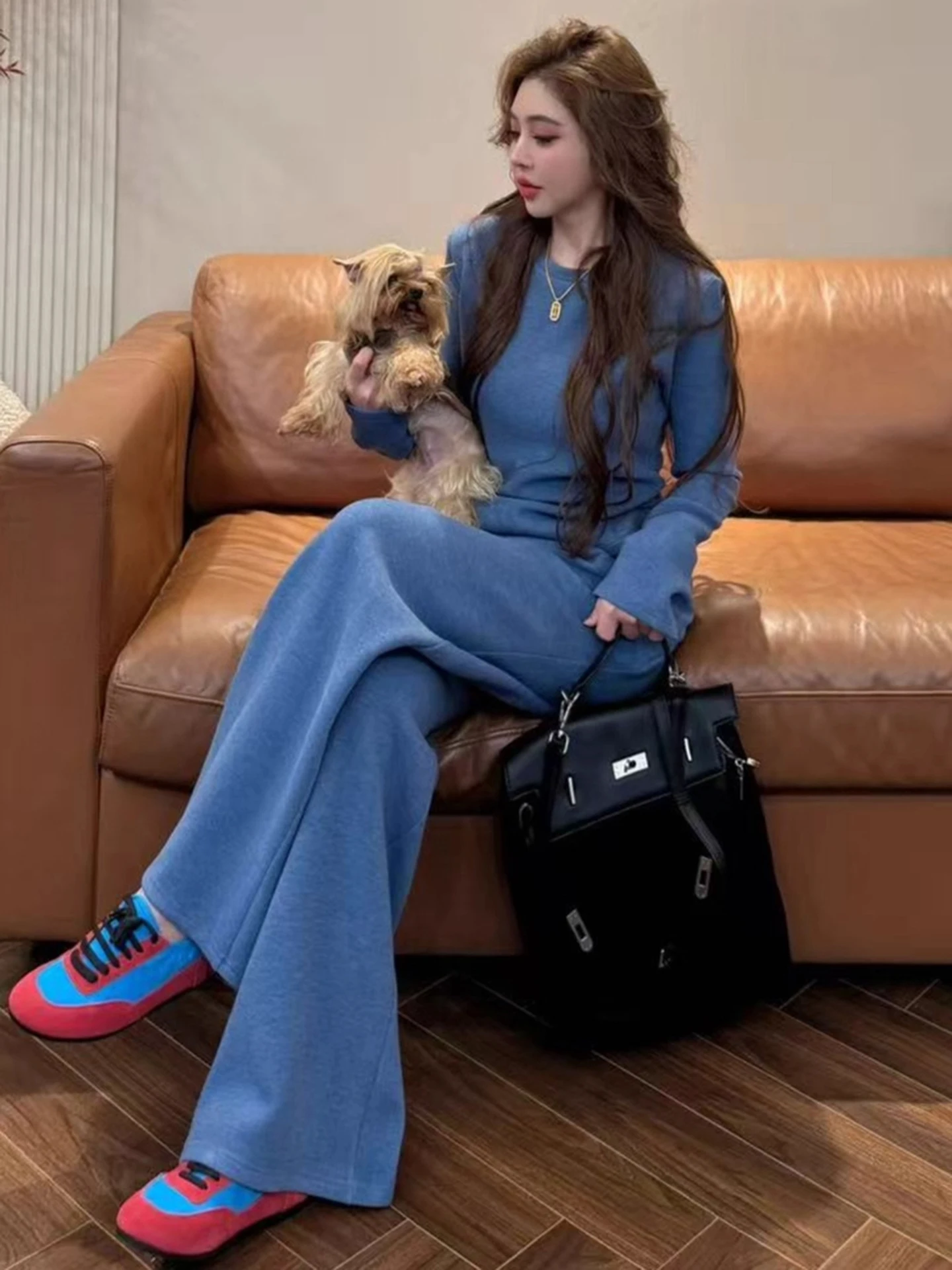 

Chic Winter Outfit Korean Lazy Sle Faion Sports Casual Velvet Hoodie Wide Leg Pants Two Piece Set High Waist Long Pants