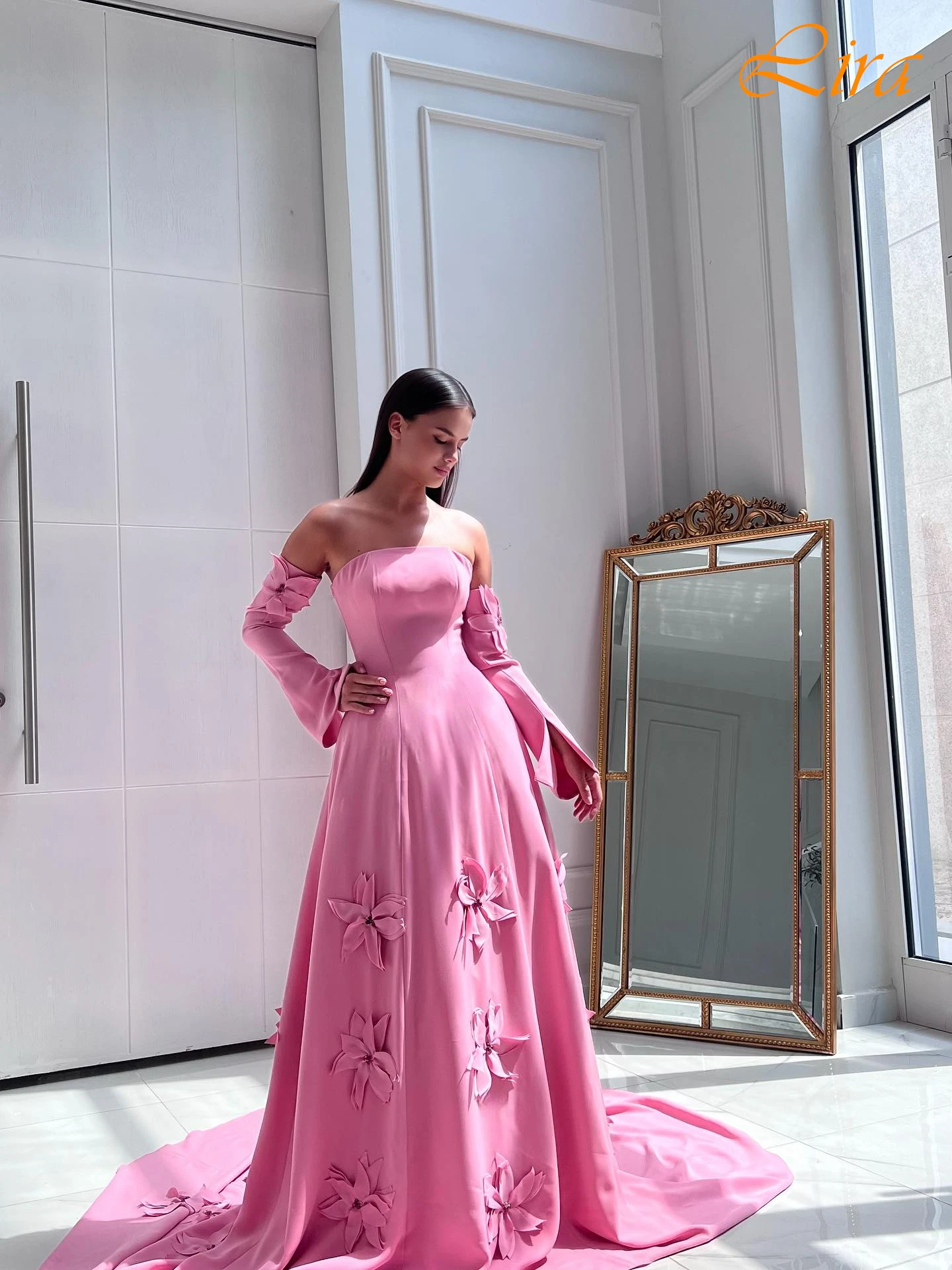 

Customized A-Line Strapless Elegant Formal Evening Dress and Temperament Delicate Celebrity Gowns High Quality Party Dress
