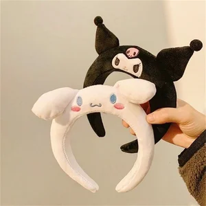 Sanrio Hair Hoop Kawaii Cinnamoroll Kuromi Headband Melody Pompompurin Plush Headdress 여성 부티크 헤어 액세서리 헤드 기어 12 최고의 판매 쿠 로미 귀 -112