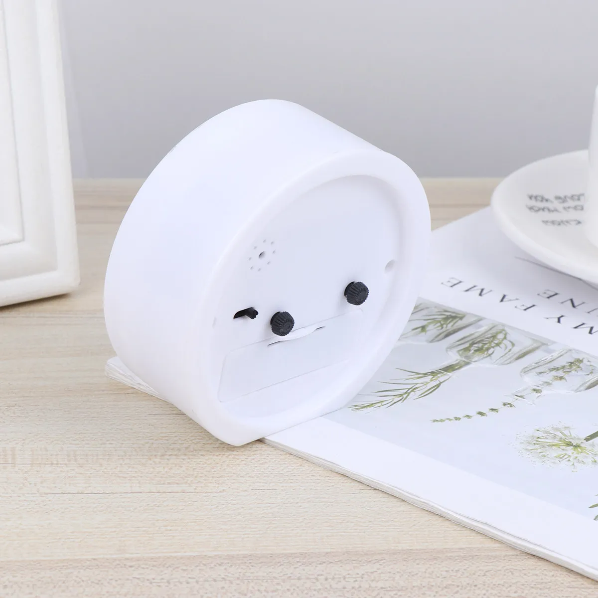 Round Plastic Alarm Clock White Small Desktop Luminous Hour Minute Hand Wall Mountable Quiet Bell Ringing Wake Up Clock