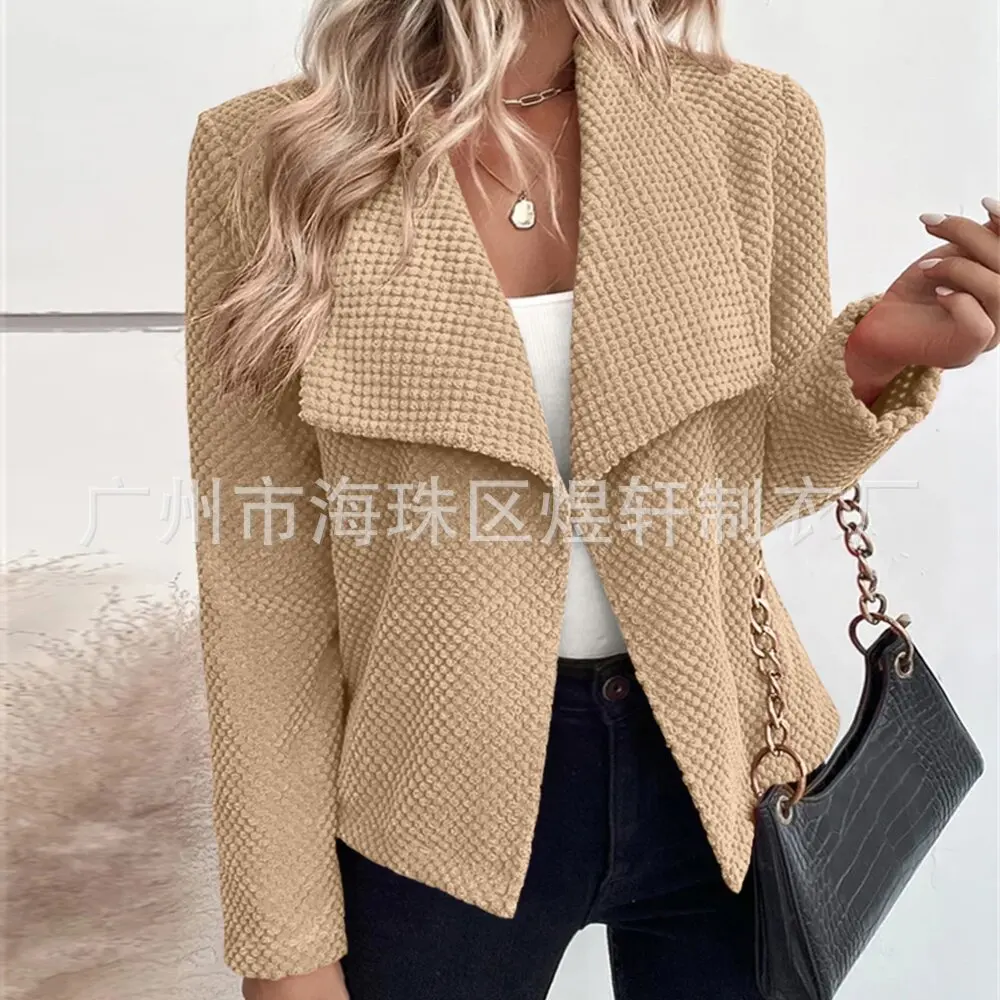 Long sleeved minimalist women's small suit 2023 new autumn/winter lapel solid color lapel with short jacket