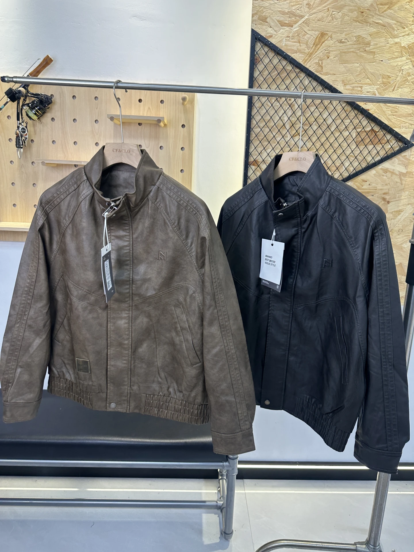 

Retro American Waed PU Leather Jaet Men's Soft Motorcycle Jaet Windproof Outerwear Stand Fit Long Sve Zipper Closure