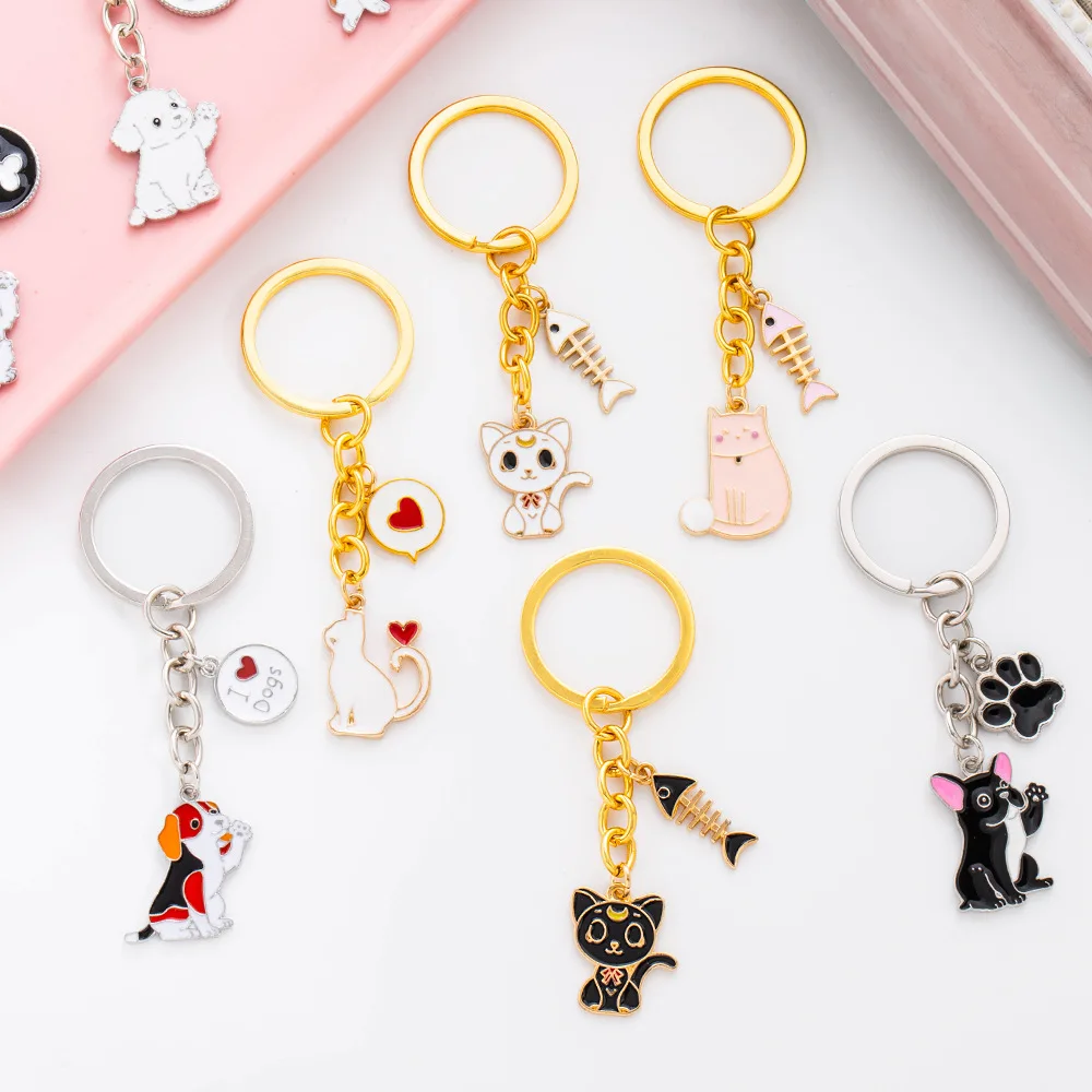 Metal keychain, cat and dog pet keychain pendant, round cute footprint key chain, heart backpack pendant