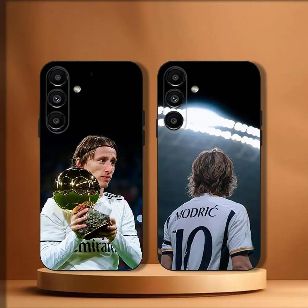 

Чехол для телефона Lukas Football M-Modrics для Samsung Galaxy A20, A21s, A22, A31, A32, A52, A53, A72, 73, A80 Мягкий черный чехол