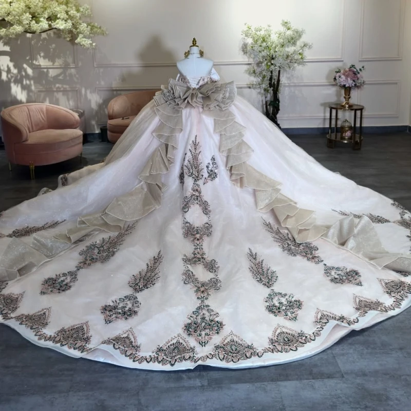 Light Pink Glitter Quinceanera Dresses Off Shoulder Ball Gown Sweet 16 Dress Applique Lace Bow Beading Tull Party Birthday Vetid