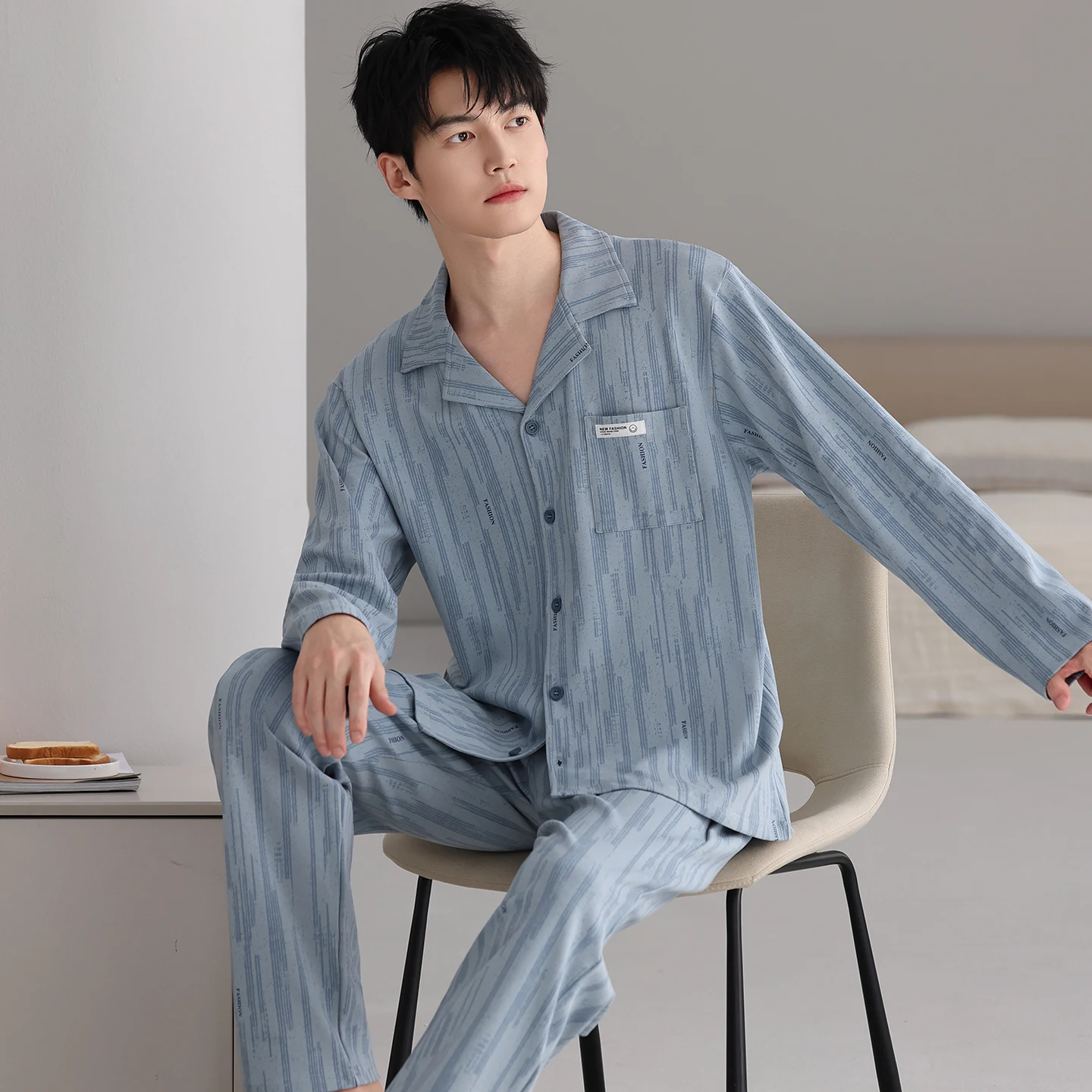 

Men Lapel Pajamas Set L-6XL Cotton Male Long-sleeved Autumn Winter Pyjama Loose Men Home Set Fashion Sleepwear Tops + Pants 2PCS