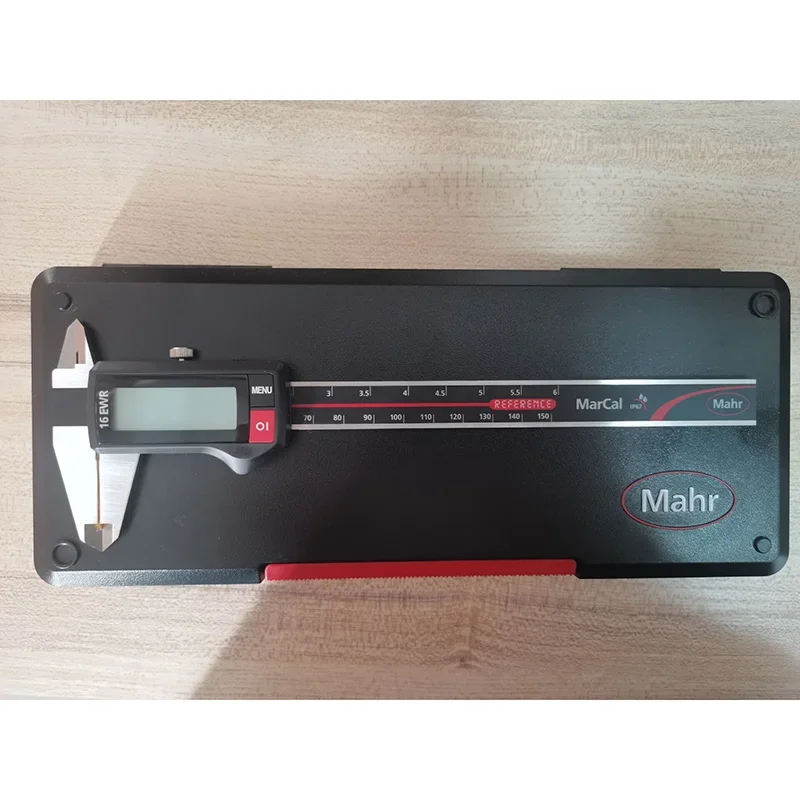 Calibradores digitales Mahr 16EWR IP67, rango 0-150 mm/6" Resolución métrica y en pulgadas 0,01 mm/,0005" 4103300 4103301 4103302 4103303