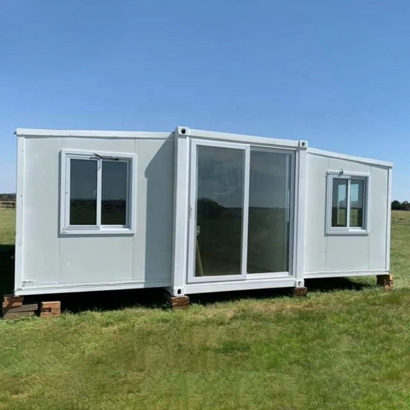 China 73 Square Meters Living House Prefab Container Cabin