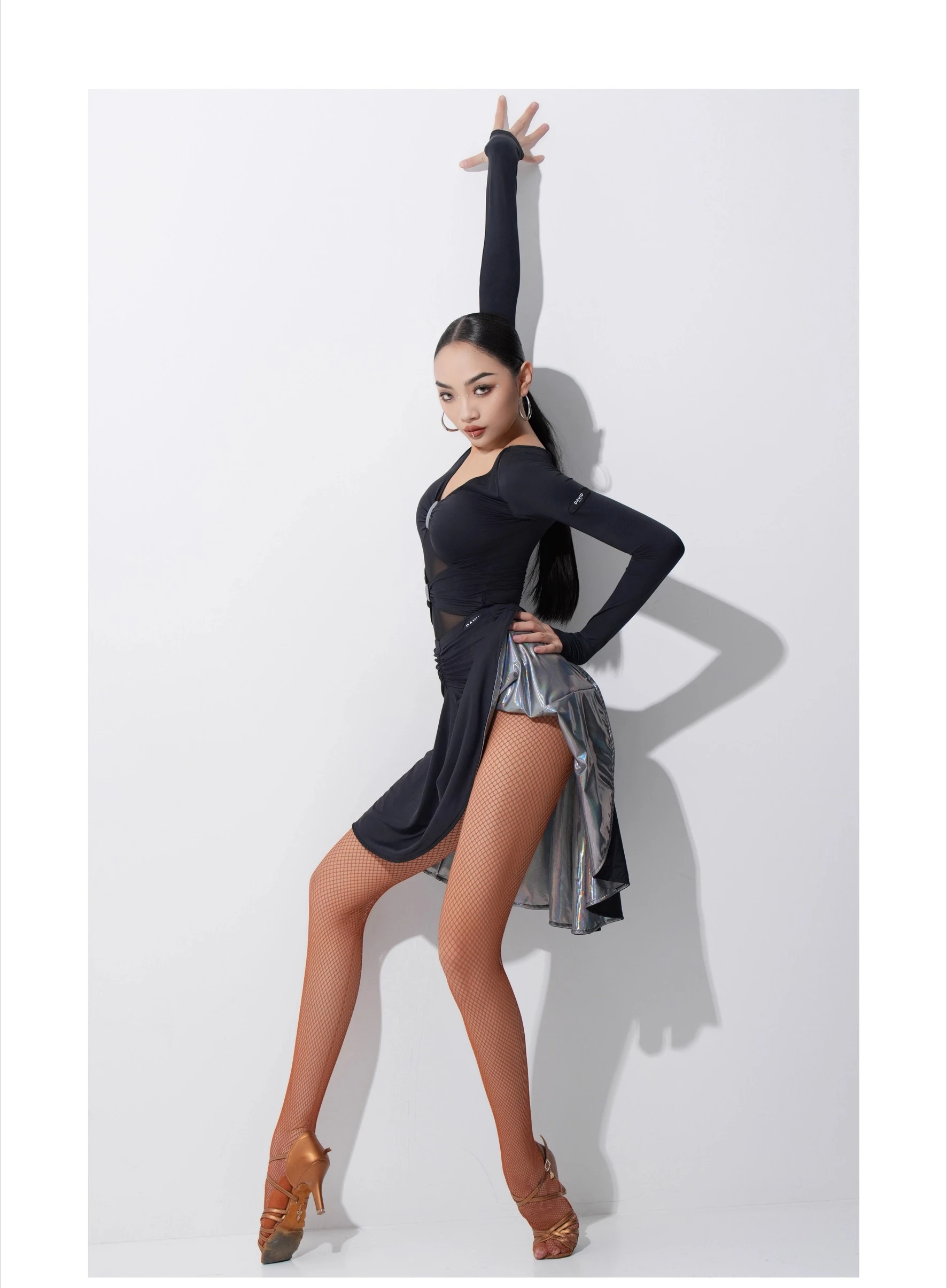 UK Latin danspakken Professionele volledige uitlopende rokset met lange mouwen, ballroomtraining en prestatiekostuum